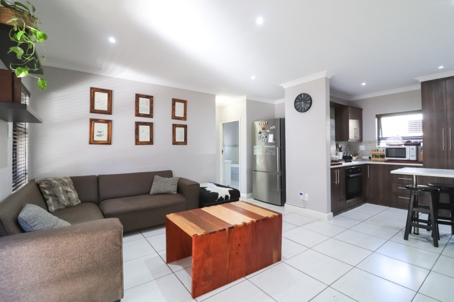 2 Bedroom Property for Sale in Groenvlei Sh Free State